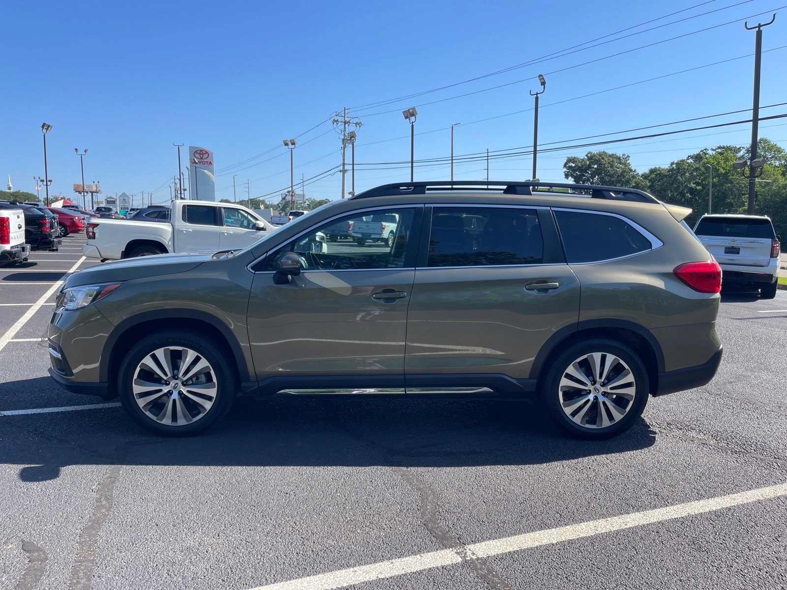 2022 Subaru Ascent Limited - Photo 13