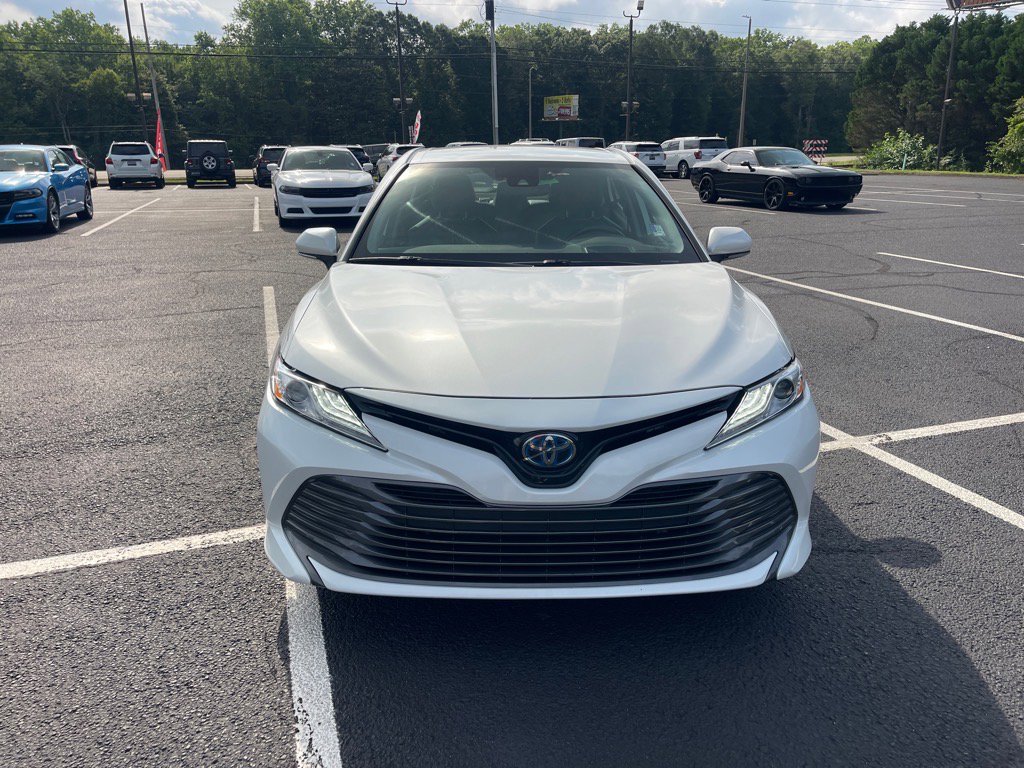 Used 2019 Toyota Camry XLE Hybrid with VIN 4T1B21HK6KU517230 for sale in Enterprise, AL