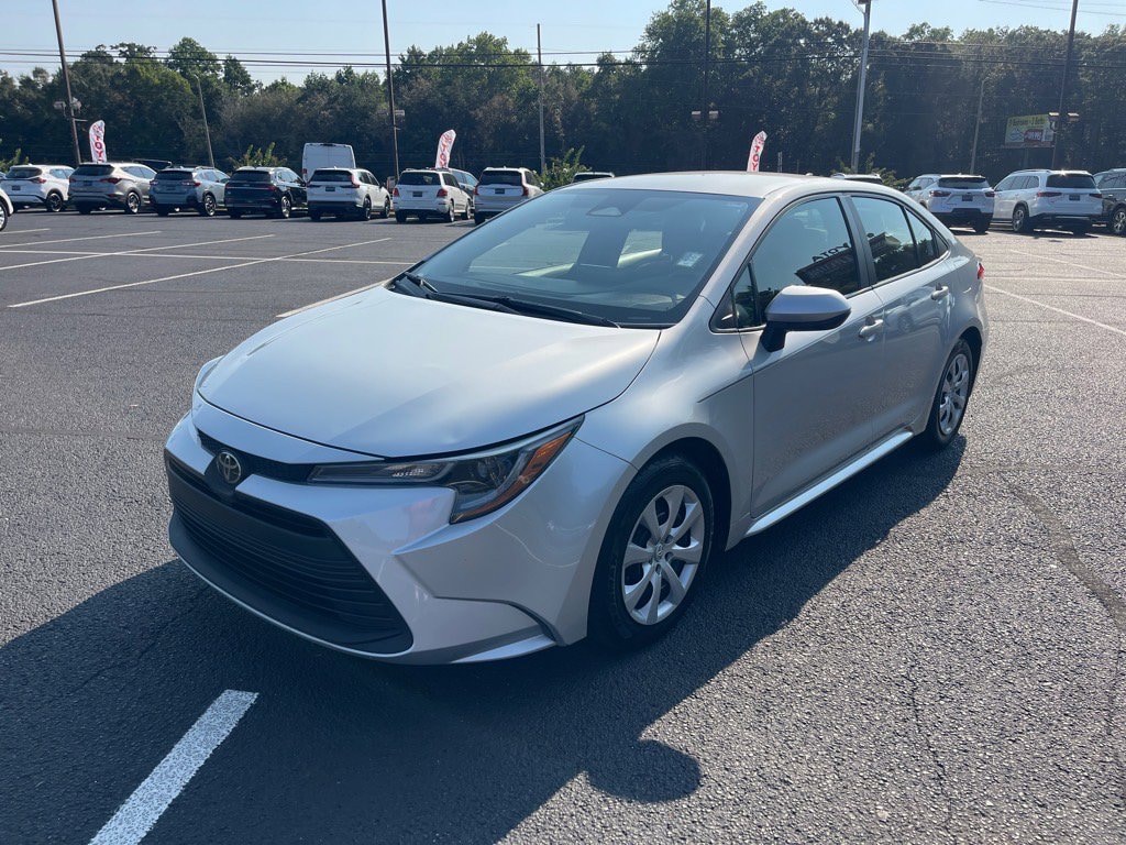 Used 2024 Toyota Corolla LE Sedan