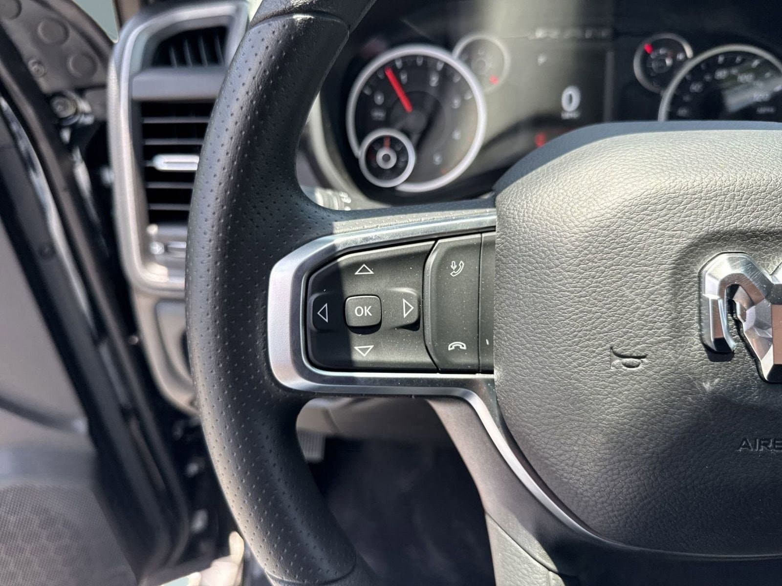 2025 RAM 2500 Tradesman - Photo 29