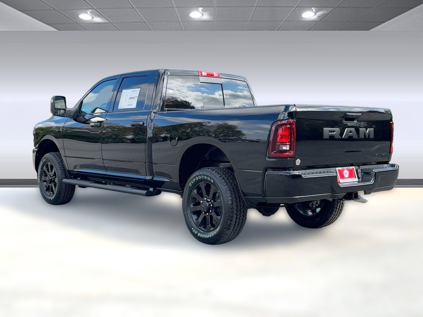 2026 Ram 2500 Tradesman photo 2