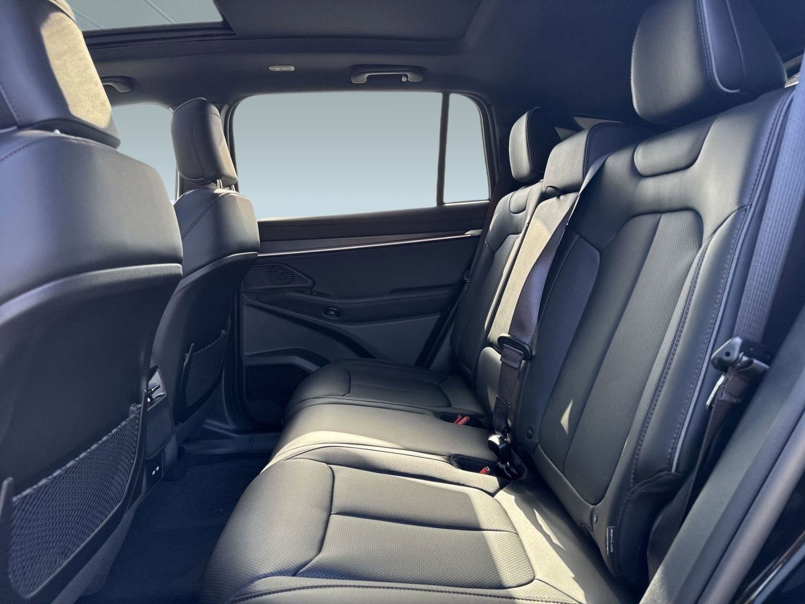 2025 Jeep Wagoneer S Limited - Photo 23