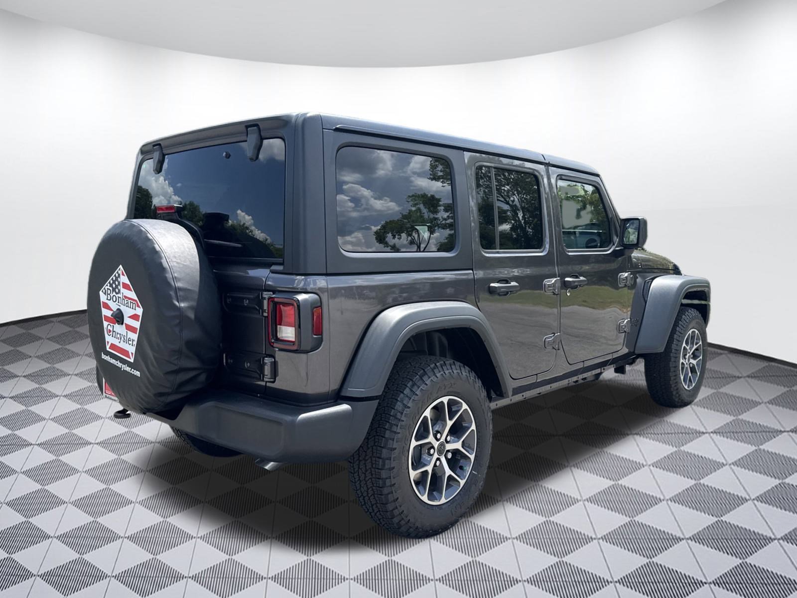 2025 Jeep Wrangler Sport S photo 3