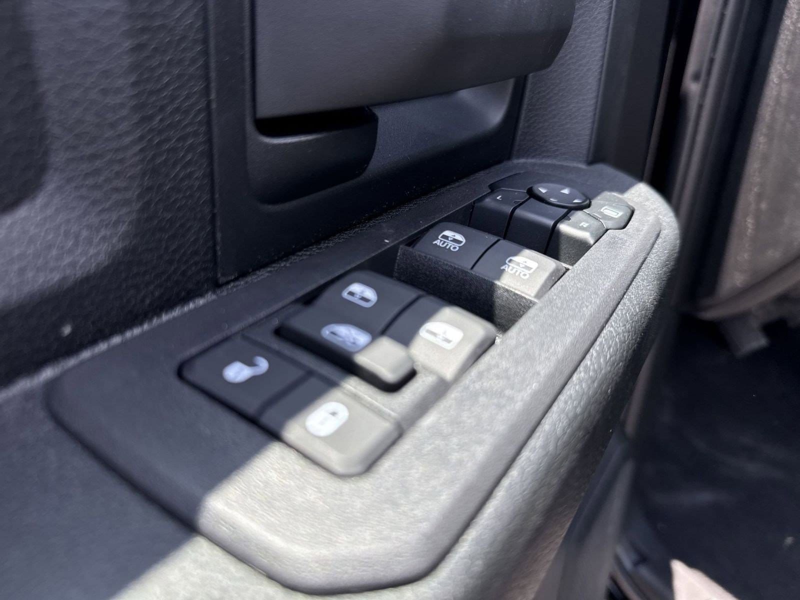 2025 RAM 2500 Tradesman - Photo 30