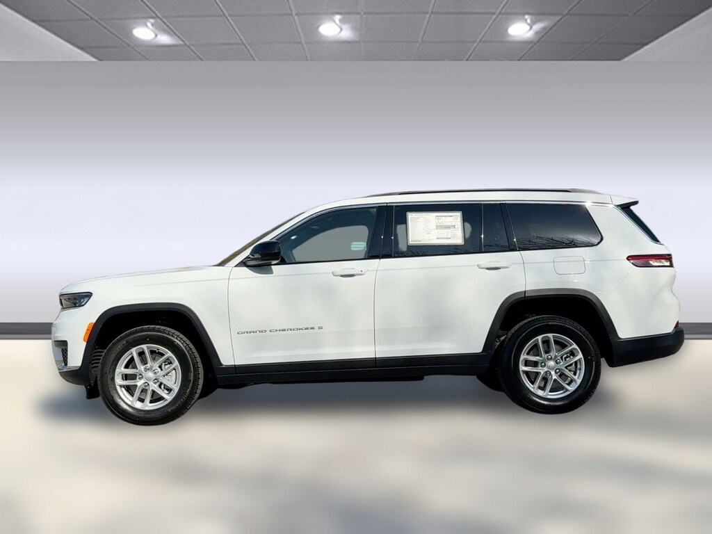 New 2025 Jeep Grand Cherokee L Laredo X Laredo X 4x2