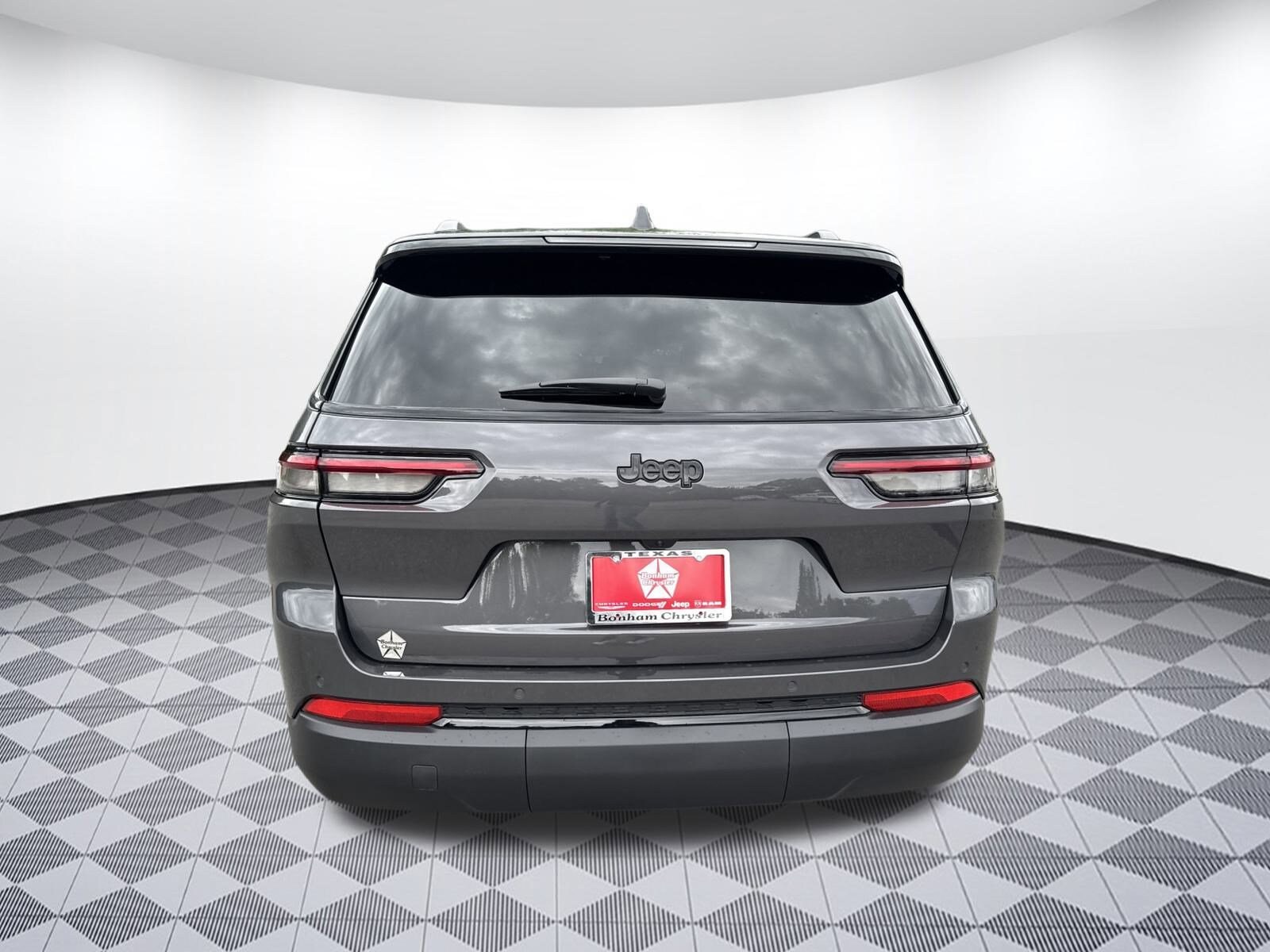 2025 Jeep Grand Cherokee Altitude X photo 4