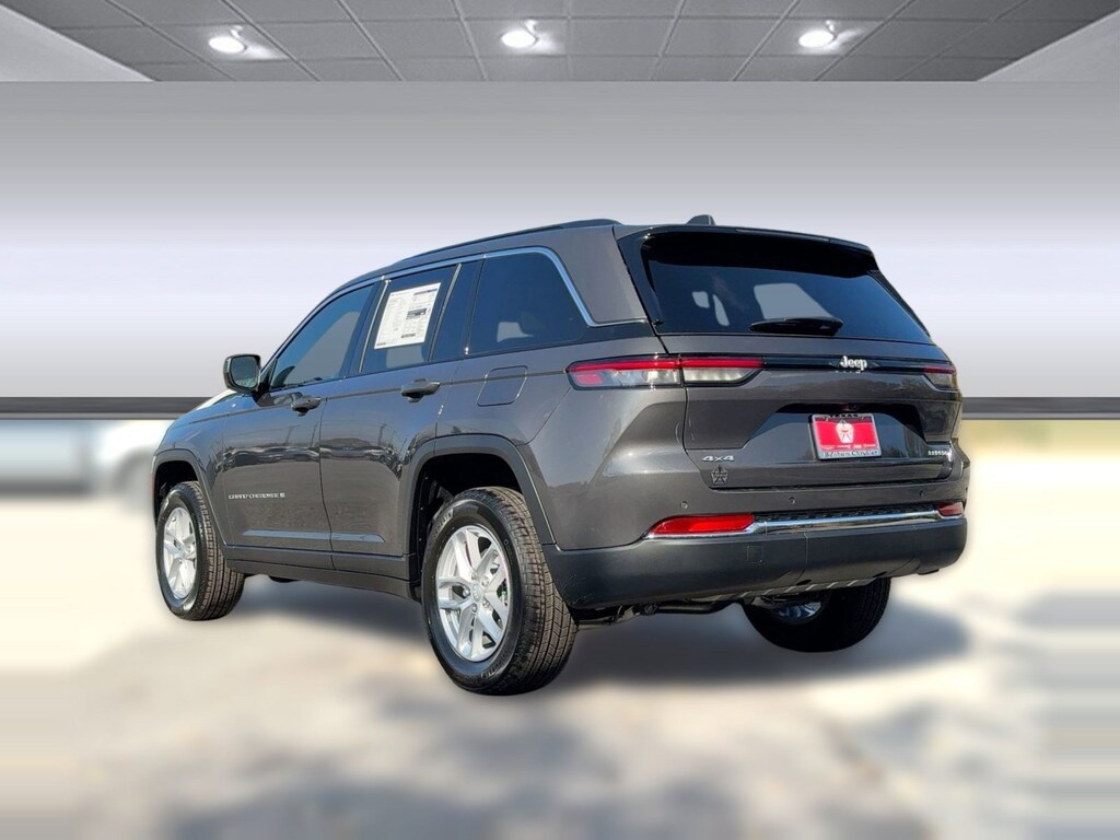 New 2025 Jeep Grand Cherokee Laredo X Laredo X 4x4