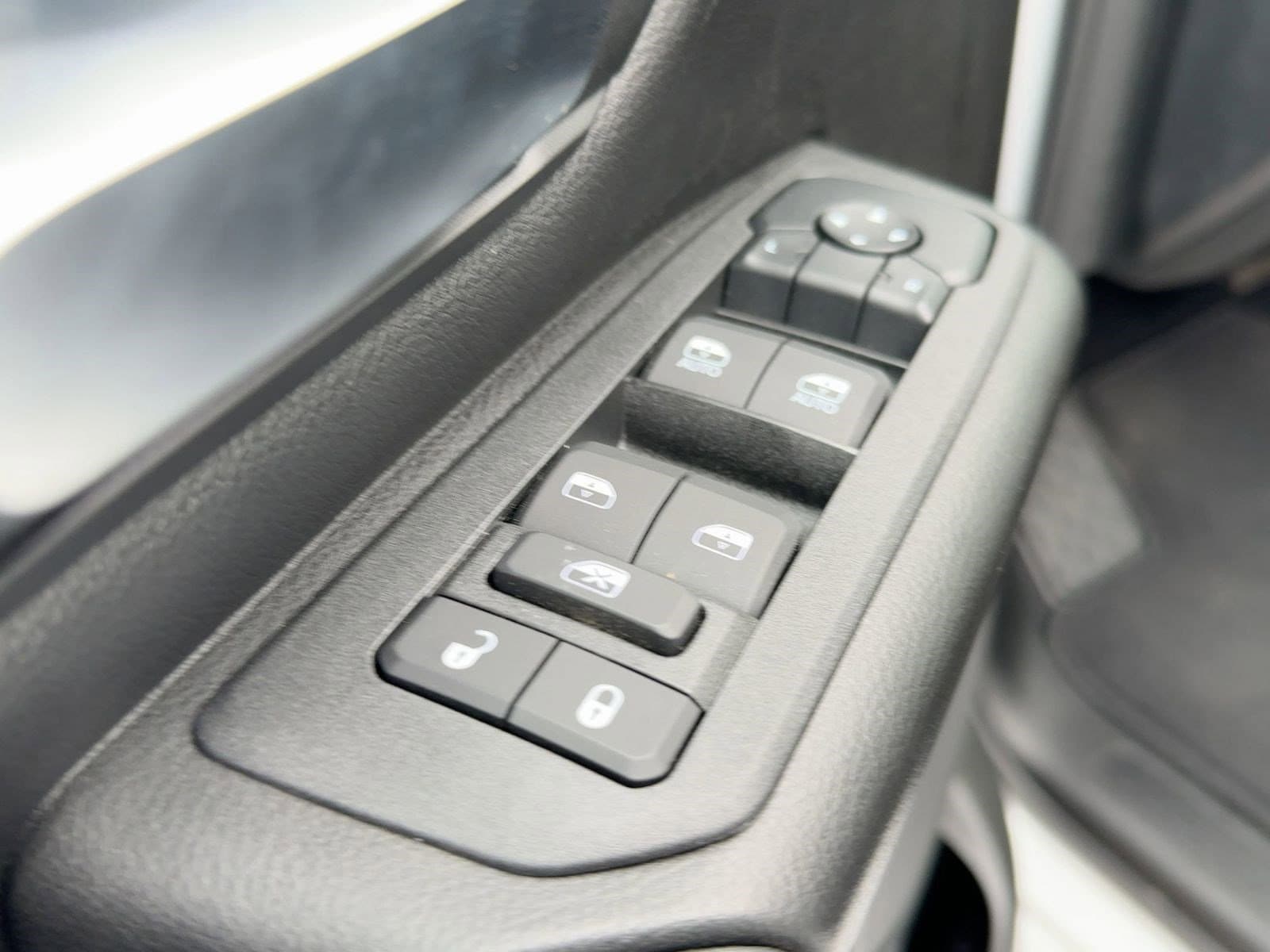 2025 RAM 1500 Tradesman - Photo 27