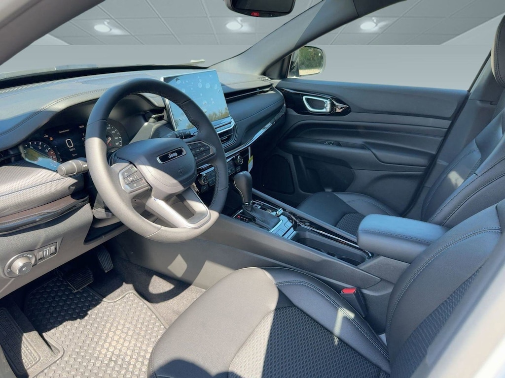 New 2026 Jeep Compass Latitude Latitude 4x4 *Ltd Avail*