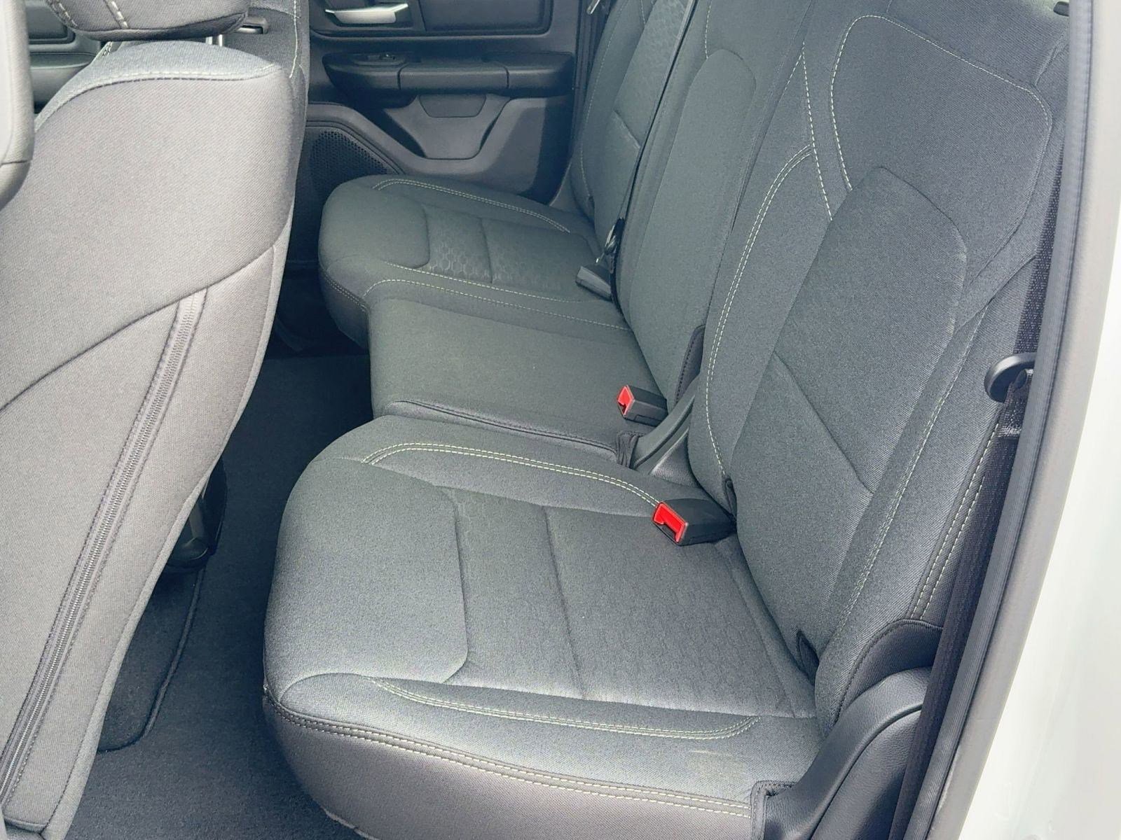 2025 RAM 1500 Tradesman - Photo 12