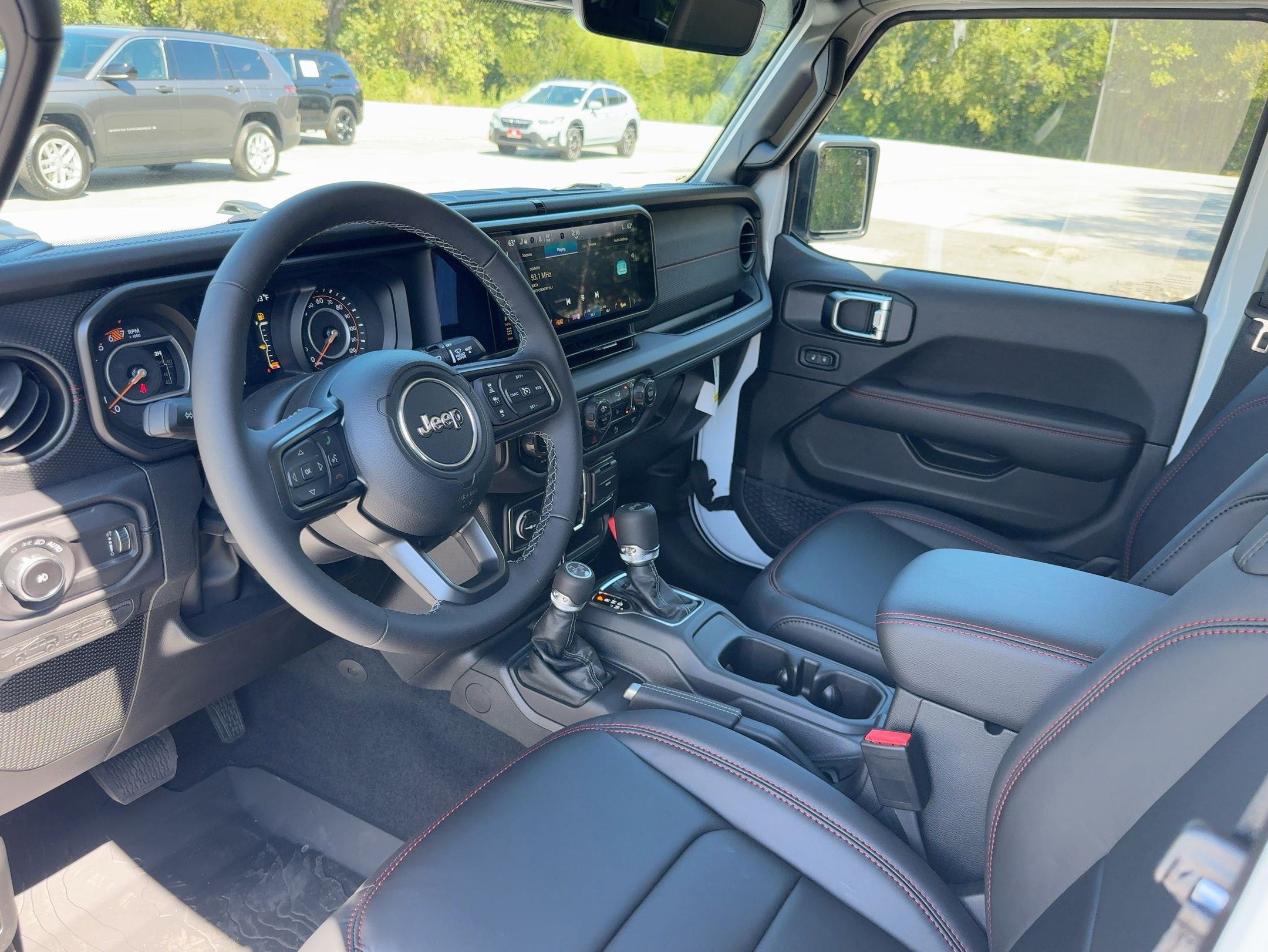 2025 Jeep Wrangler Rubicon X photo 3