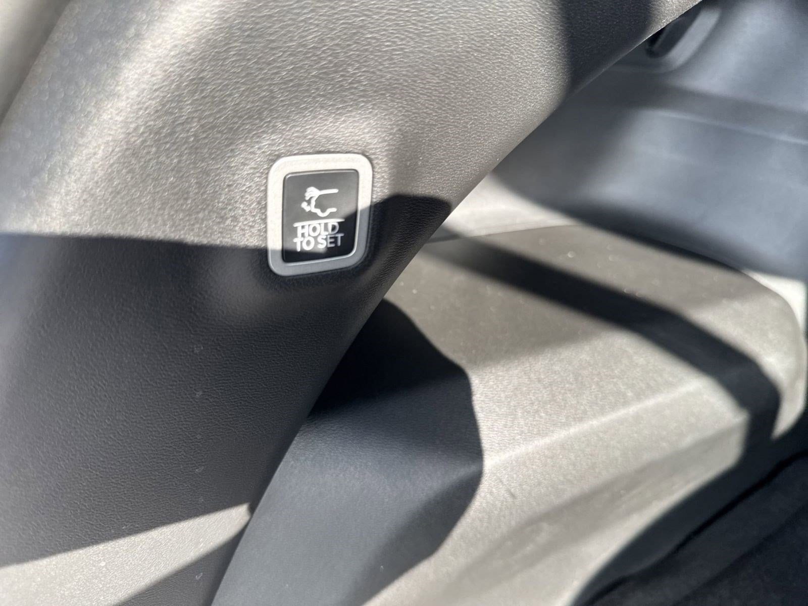 2025 Jeep Wagoneer S Limited - Photo 21
