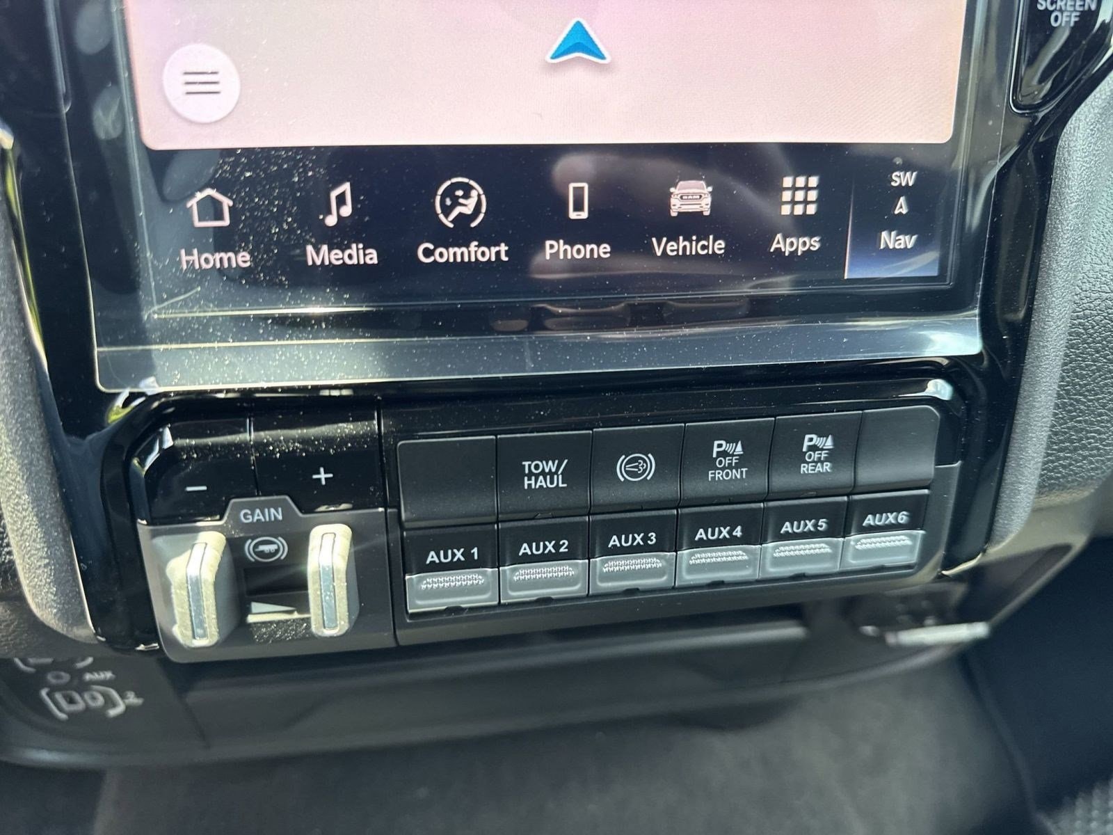 2025 RAM 2500 Tradesman - Photo 26