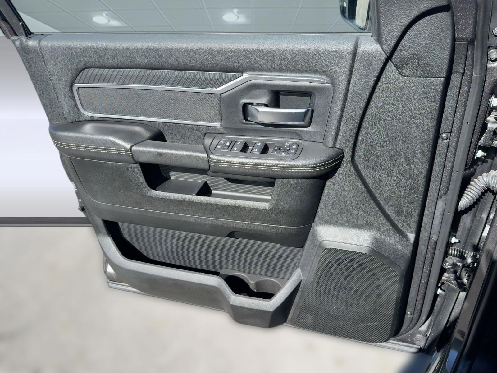 2025 RAM 2500 Big Horn/Lone Star - Photo 12