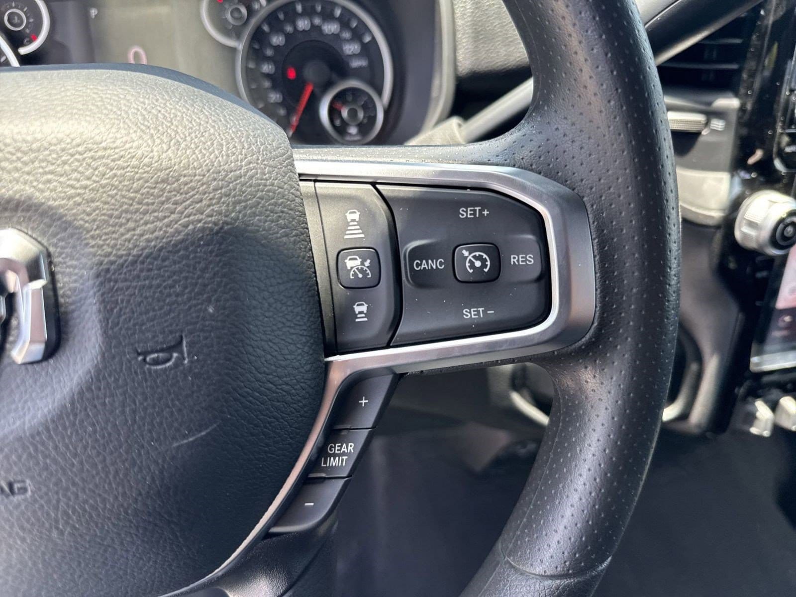 2025 RAM 2500 Tradesman - Photo 13