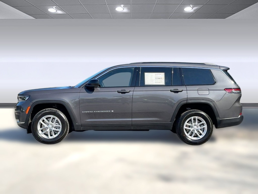 New 2025 Jeep Grand Cherokee L Laredo X Laredo X 4x2