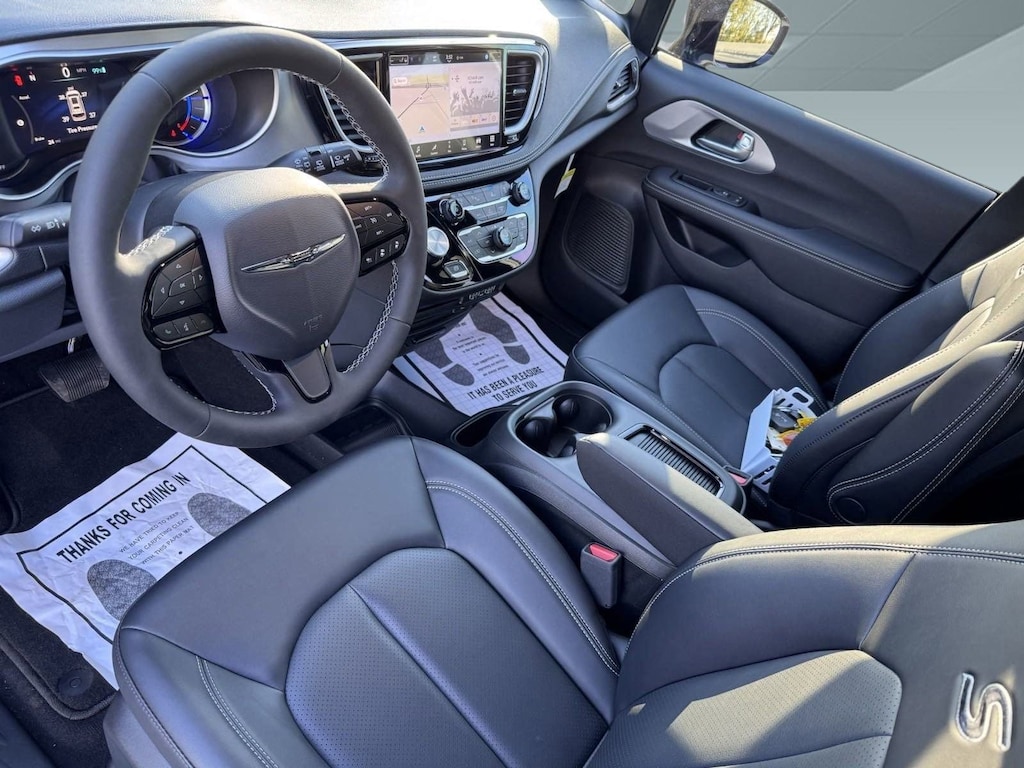 New 2024 Chrysler Pacifica Hybrid S Appearance Pkg Hybrid S Appearance Pkg FWD