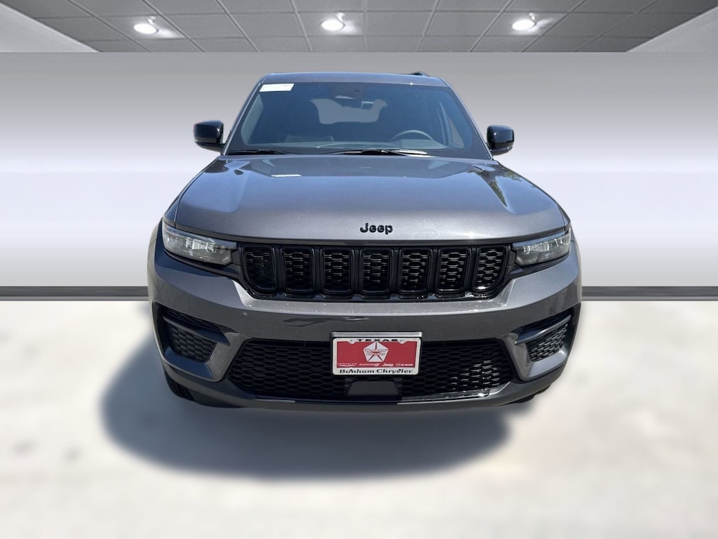 New 2025 Jeep Grand Cherokee Altitude X Altitude X 4x2