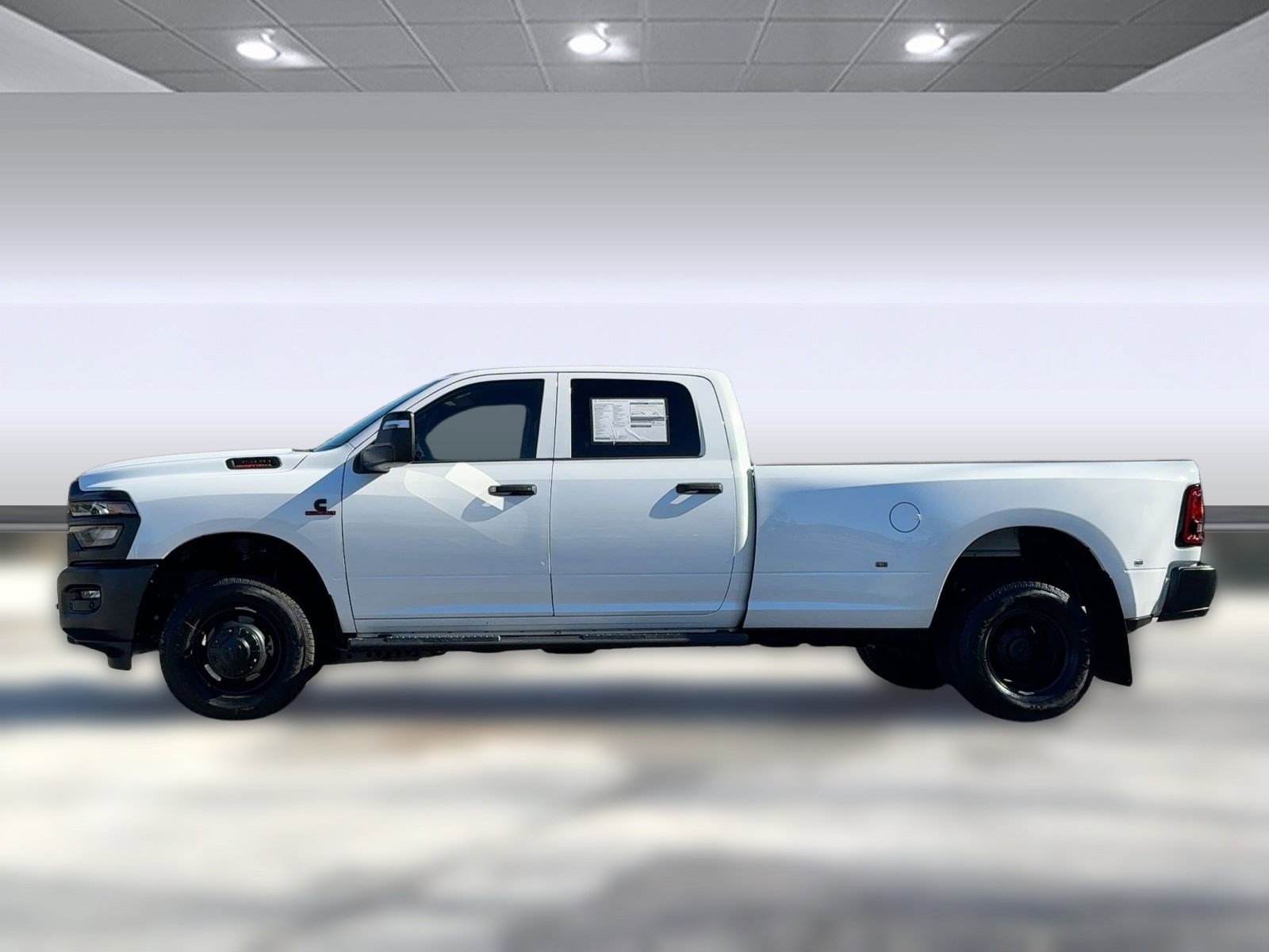 2026 Ram 3500 Tradesman photo 2