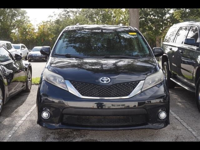 Used 2017 Toyota Sienna SE Premium with VIN 5TDXZ3DC1HS787513 for sale in Bonita Springs, FL