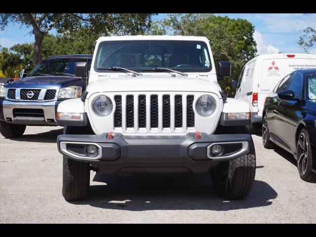 Used 2020 Jeep Gladiator Overland with VIN 1C6HJTFG8LL172731 for sale in Bonita Springs, FL