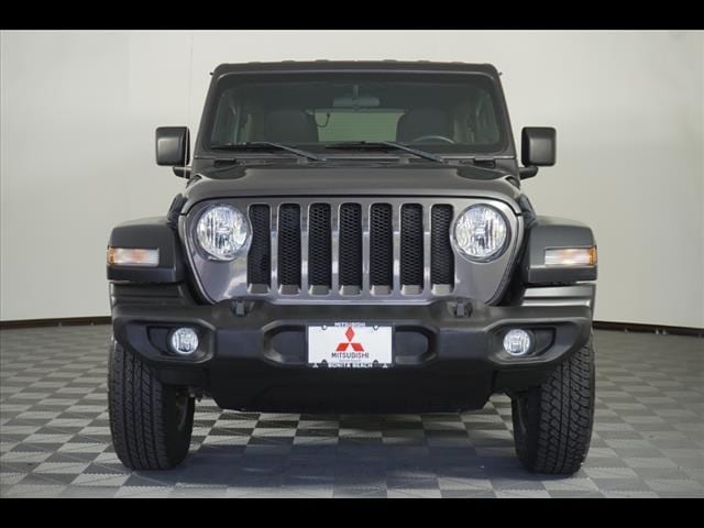 Used 2020 Jeep Wrangler Unlimited Freedom with VIN 1C4HJXDG9LW206337 for sale in Bonita Springs, FL