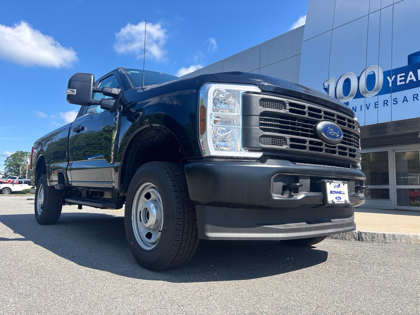 2026 Ford F-350 Super Duty XL - Photo 10