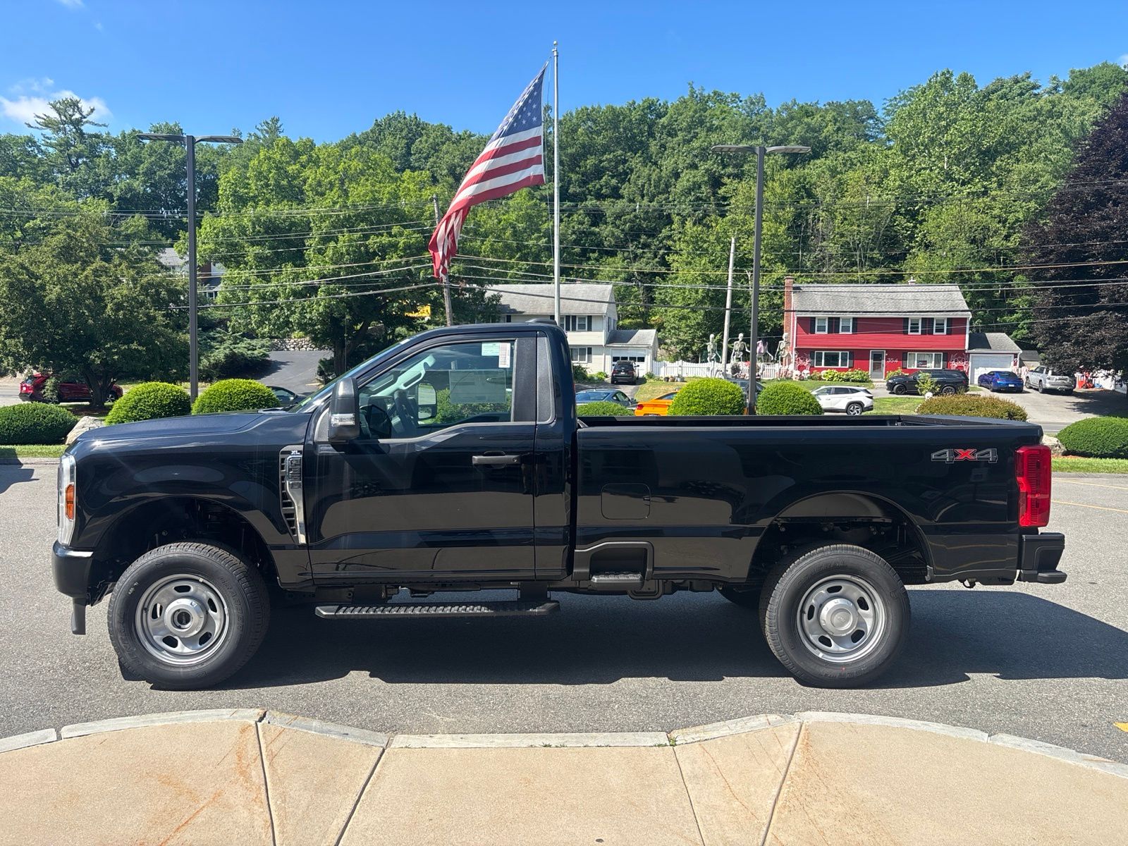 2026 Ford F-350 Super Duty XL - Photo 6