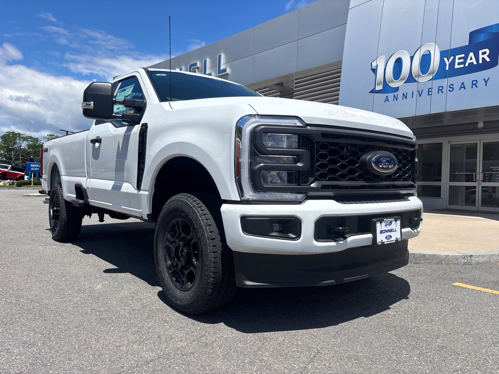 2026 Ford F-350 Super Duty XL - Photo 10