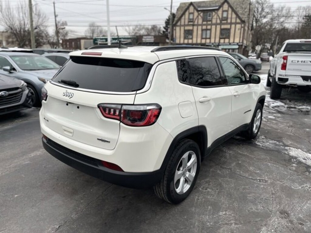 Used 2019 Jeep Compass Latitude SUV