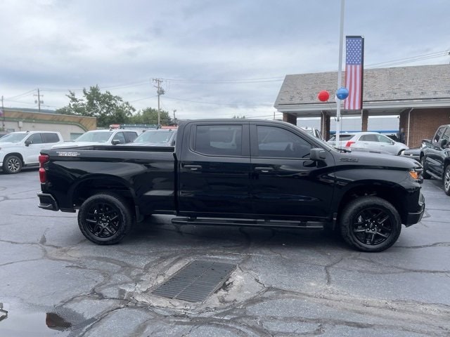 Used 2023 Chevrolet Silverado 1500 Custom with VIN 3GCUDCE83PG305942 for sale in Kingston, PA