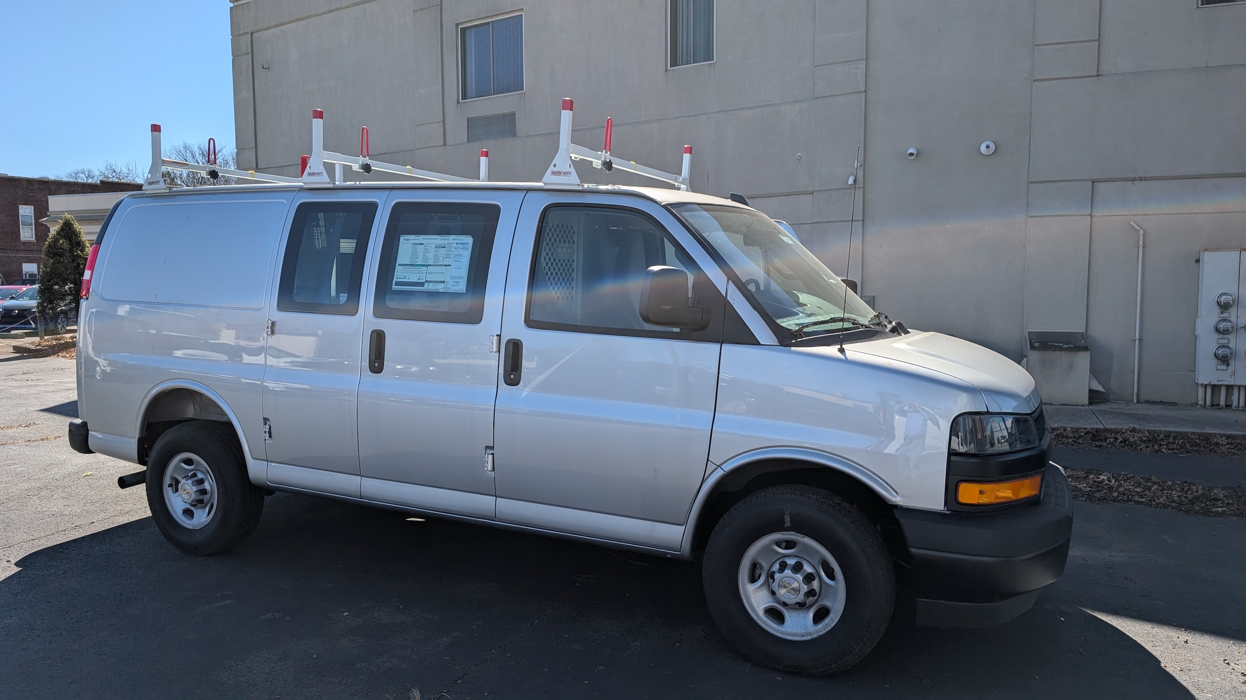 2025 Chevrolet Express Cargo