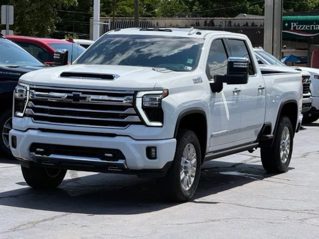Used 2024 Chevrolet Silverado 2500 HD High Country Truck Crew Cab