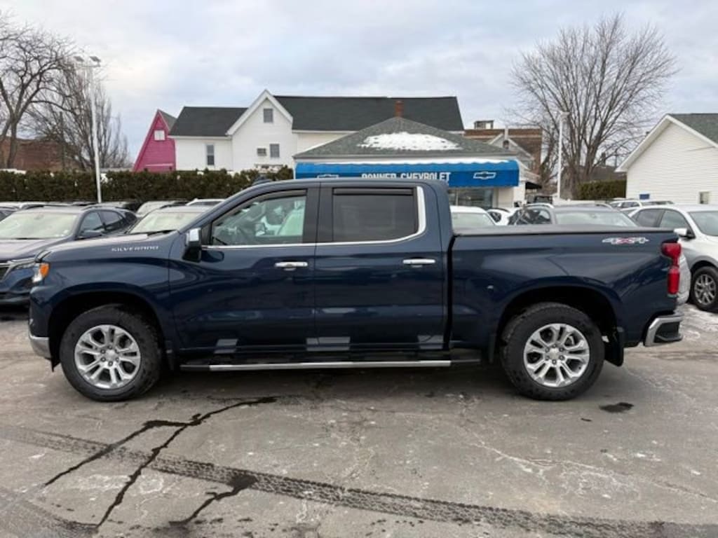 Used 2022 Chevrolet Silverado 1500 LTZ Truck Crew Cab