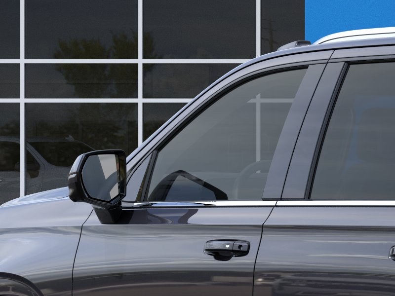 2026 Chevrolet Suburban LT - Photo 12