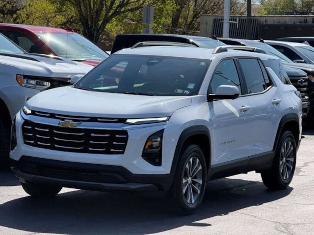 New 2025 Chevrolet Equinox LT SUV
