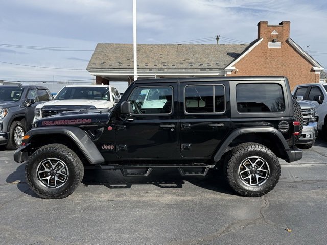 2024 Jeep Wrangler Rubicon photo 4