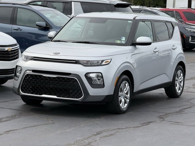 2020 Kia Soul LX S X-Line photo 3