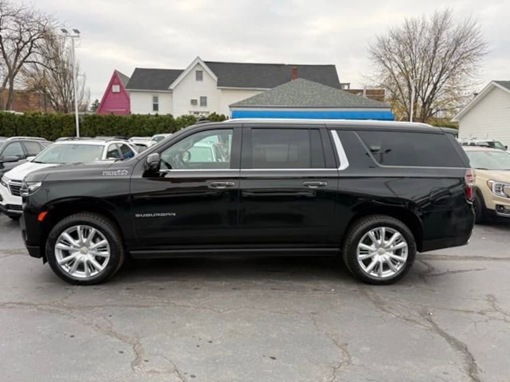 Used 2024 Chevrolet Suburban High Country SUV