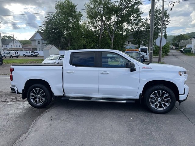2022 Chevrolet Silverado 1500 RST photo 2