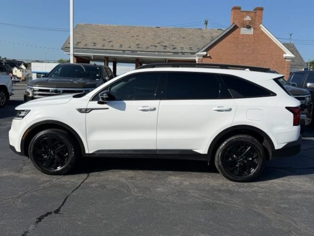 Used 2023 Kia Sorento X-Line S SUV
