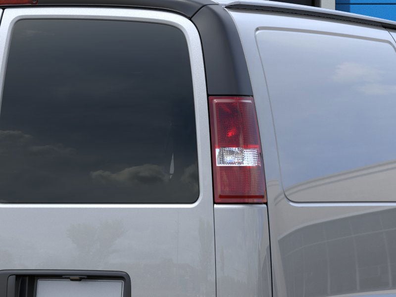 2025 Chevrolet Express Cargo Work Van - Photo 16