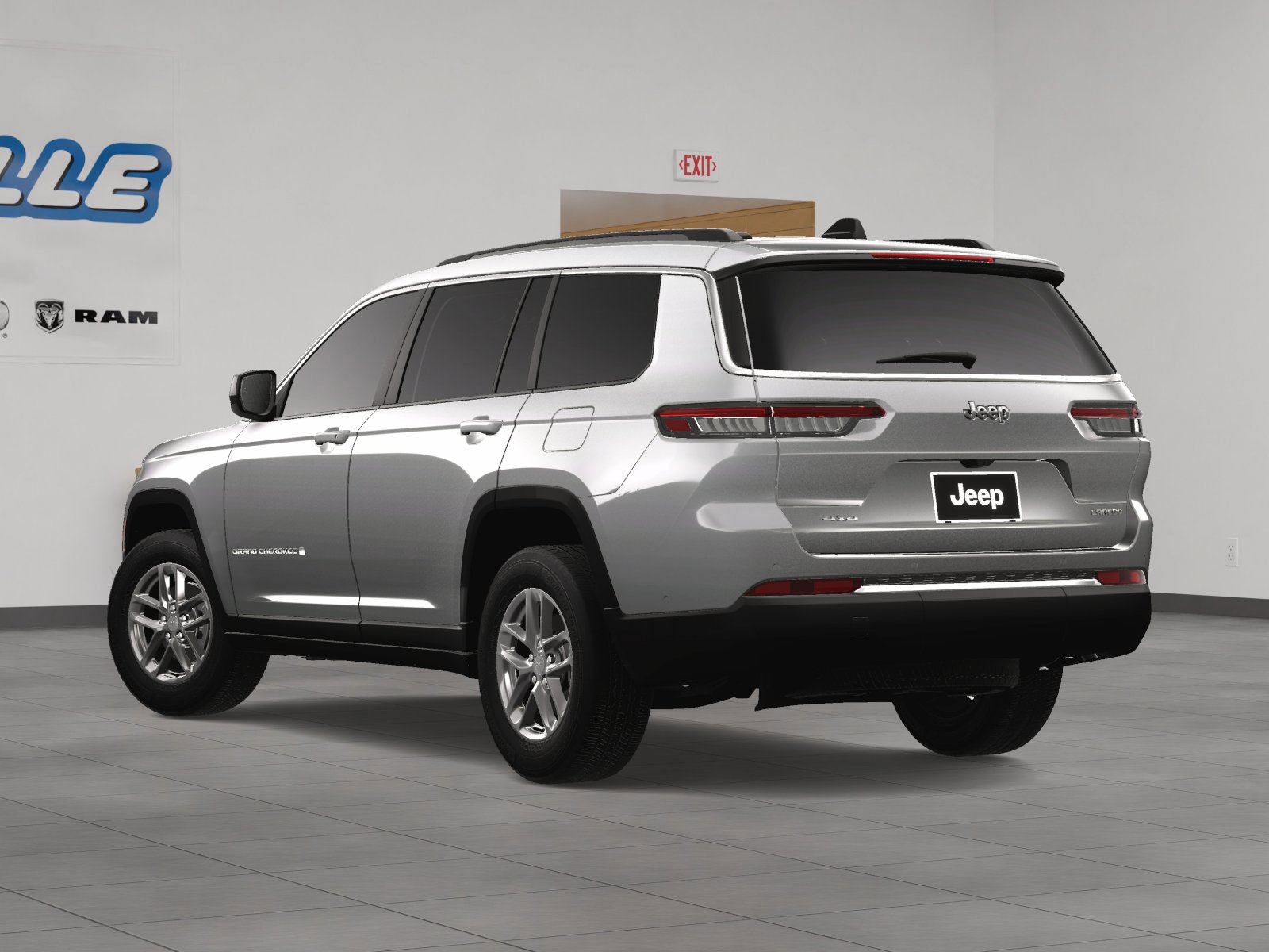 2025 Jeep Grand Cherokee Laredo X photo 4