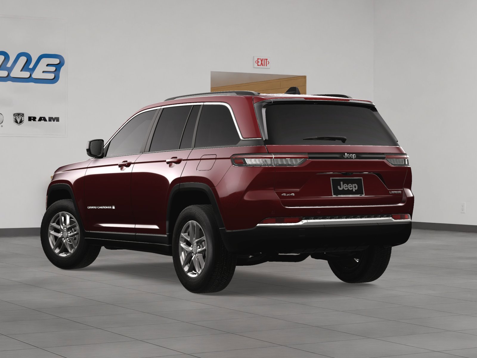 2025 Jeep Grand Cherokee Laredo X photo 3