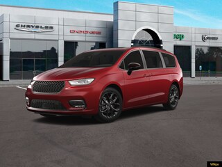 2023 Chrysler Pacifica LIMITED AWD Passenger Van