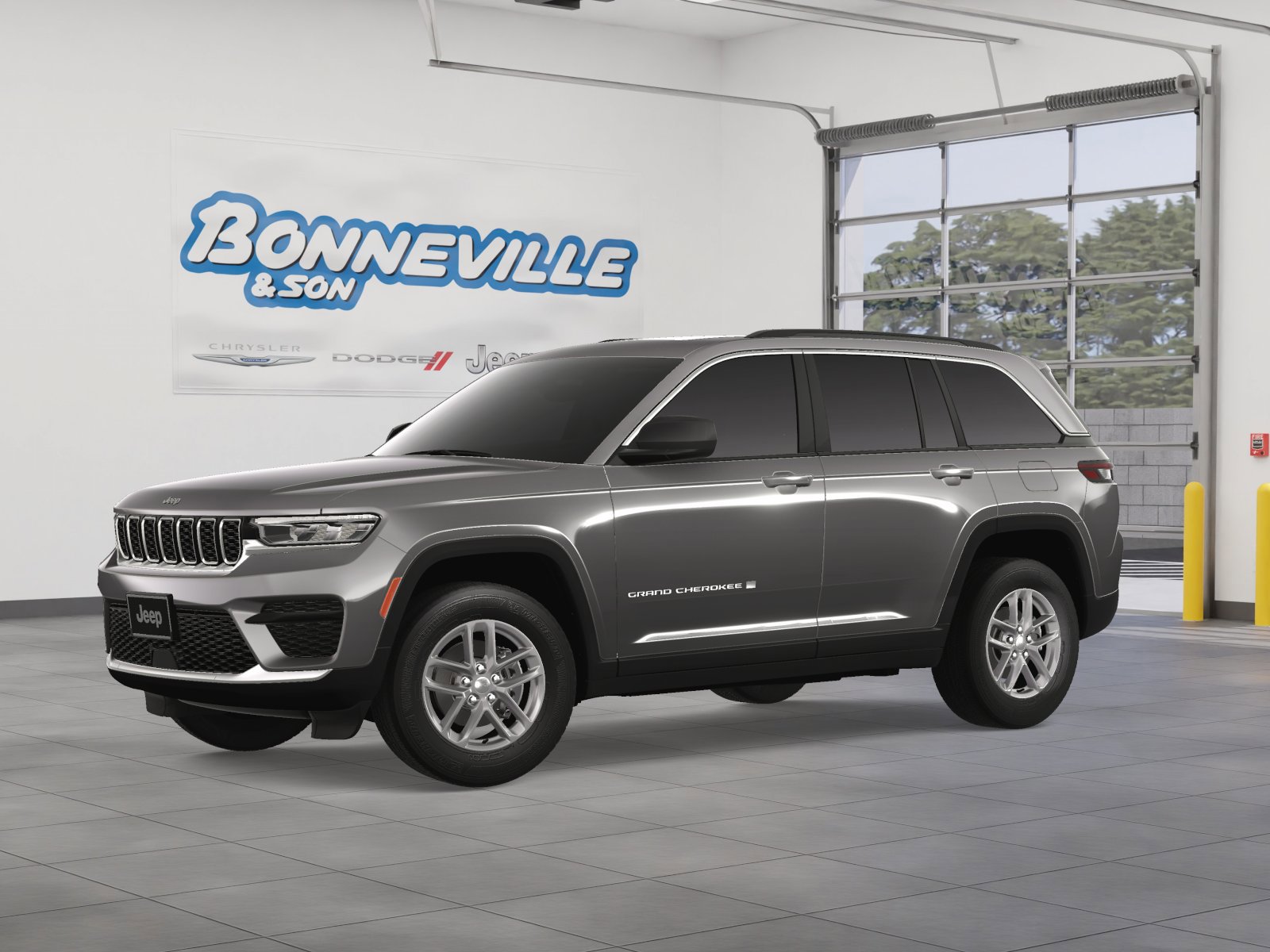 2025 Jeep Grand Cherokee Laredo photo 2