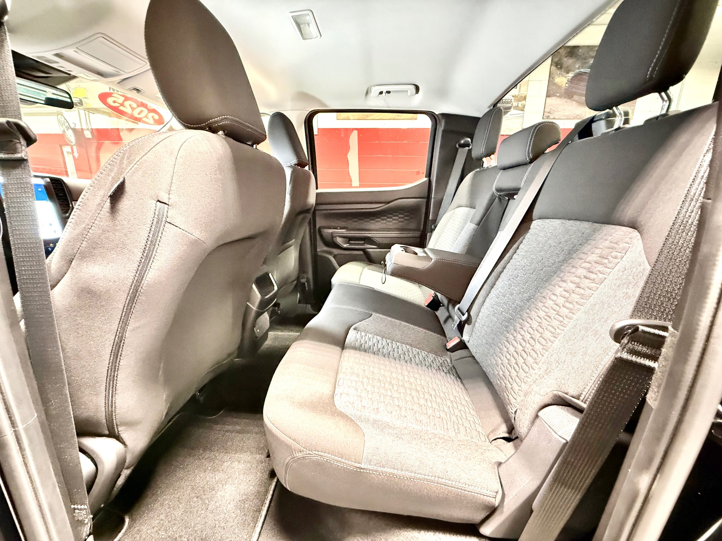 2025 Ford Ranger XL - Photo 32