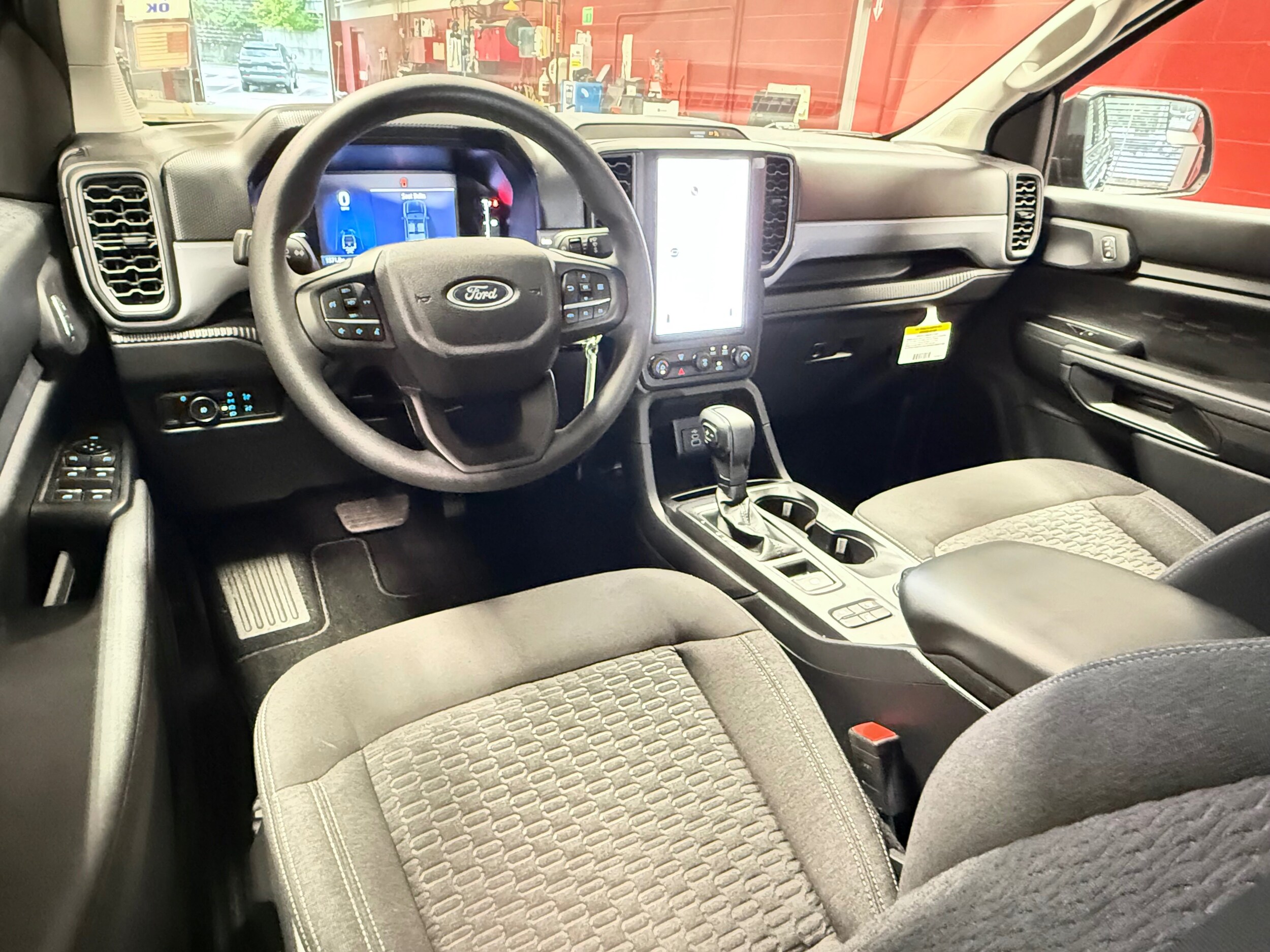 2025 Ford Ranger XL - Photo 19