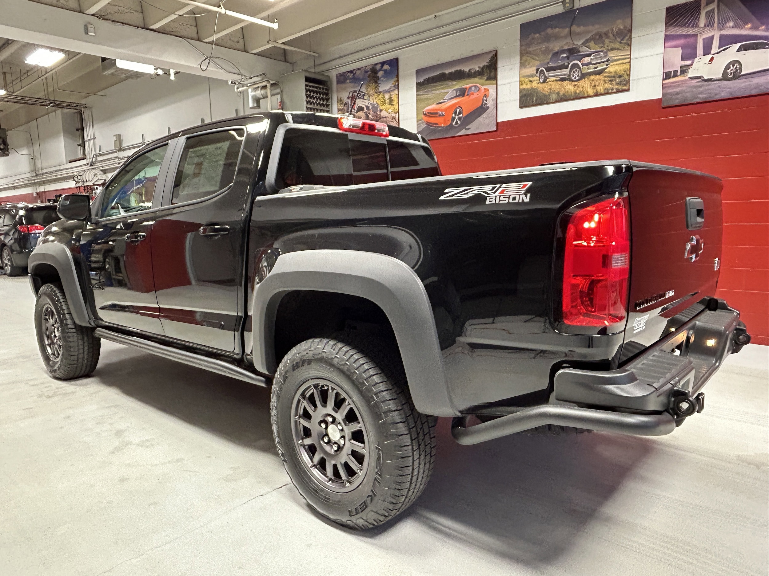 2020 Chevrolet Colorado ZR2 - Photo 7