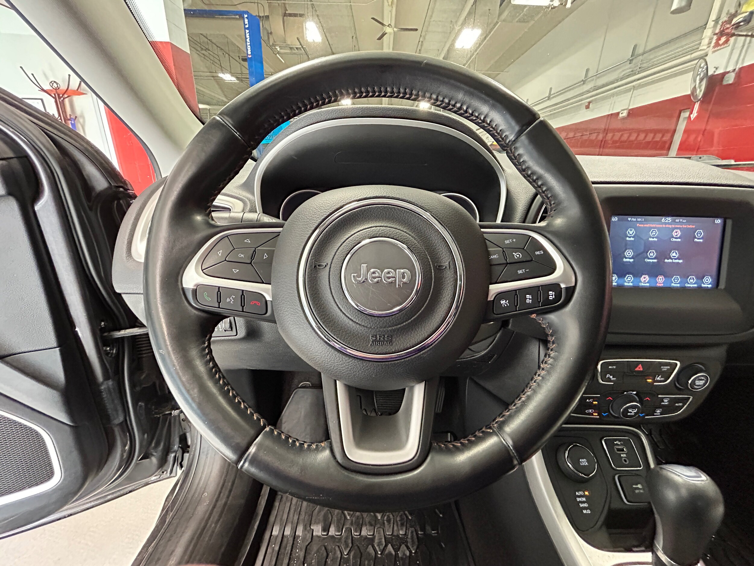 2020 Jeep Compass Sun & Safety - Photo 45